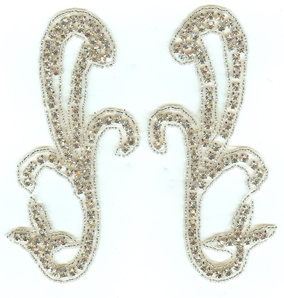 1107 iron on or sew on Rhinestone Applique